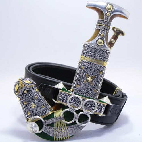 خنجر الراس وتر سيال قصة عماني مقاس 5معدن مطلي فضة