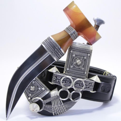 خنجر حك زراف معرق مقاس 5معدن مطلي فضة