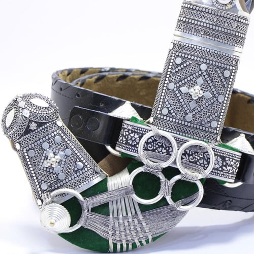 خنجر الراس وتر سيال قصة عماني مقاس 5معدن مطلي فضة