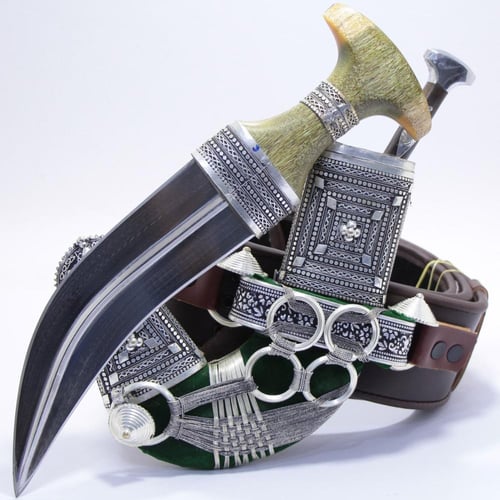 خنجر الراس وتر سيال قصة عماني مقاس 5معدن مطلي فضة