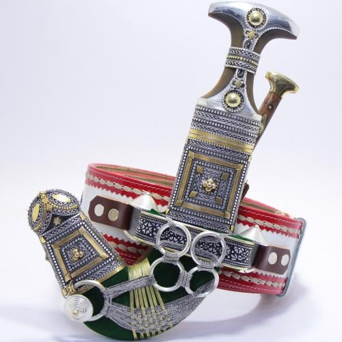 خنجر الراس قرن طبيعي سيال قصة عماني مقاس 5معدن مطل...