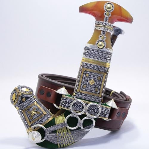 خنجر حك زراف معرق مقاس 5معدن مطلي فضة