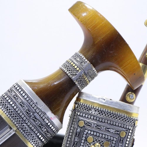 خنجر الراس وتر سيال قصة عماني مقاس 5معدن مطلي فضة