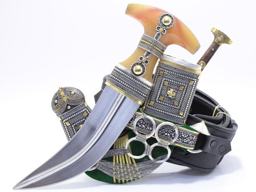 خنجر حك زراف معرق مقاس 5معدن مطلي فضة