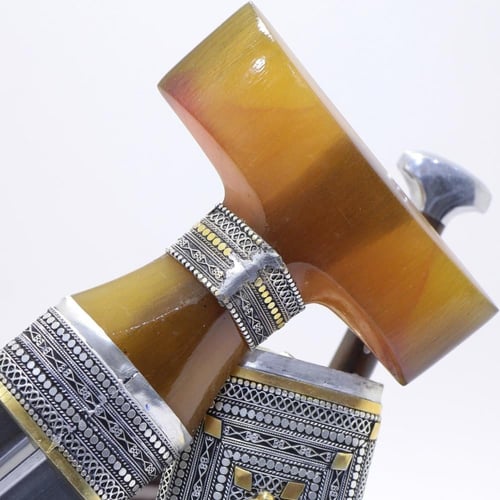 خنجر حك زراف معرق مقاس 5معدن مطلي فضة