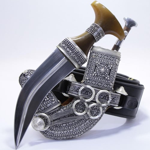 خنجر الراس وتر سيال قصة عماني مقاس 5معدن مطلي فضة