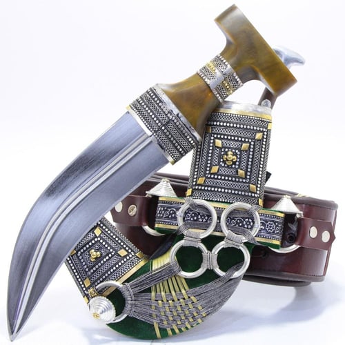 خنجر مقاس5 صب معدن مرشوش فضة الراس قرن طبيعي