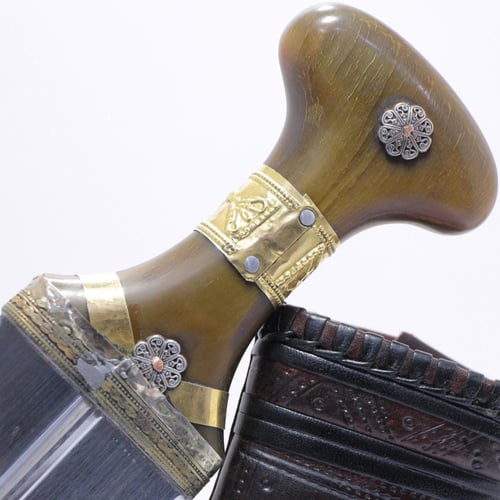 جنبيه نجرانية قرن طبيعي