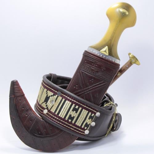 جنبية نجراني حك زراف مكعب مقاس كبير