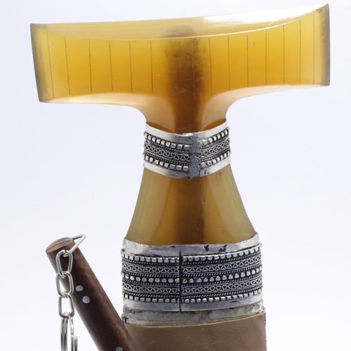 خنجر حك زراف معرق مقاس 5 معدن مطلي فضة