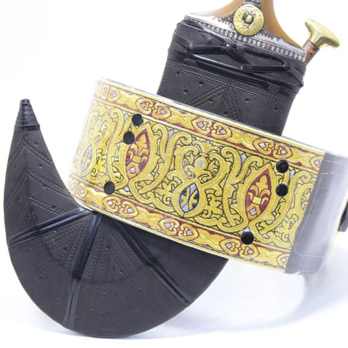 جنبية صنعاني حك زراف