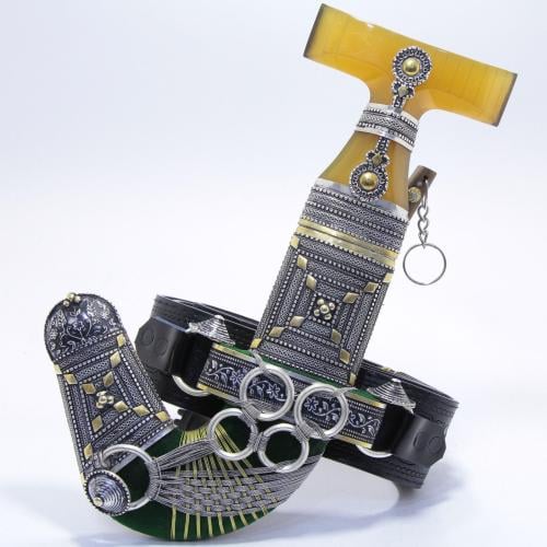 خنجر حك زراف معرق مقاس 5 معدن مطلي فضة