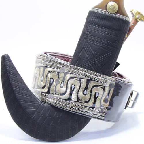 جنبية نجراني حك زراف مقاس كبير