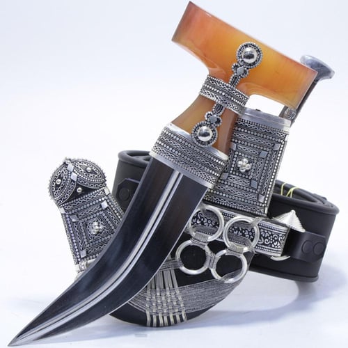 خنجر حك زراف معرق مقاس 5معدن مطلي فضة