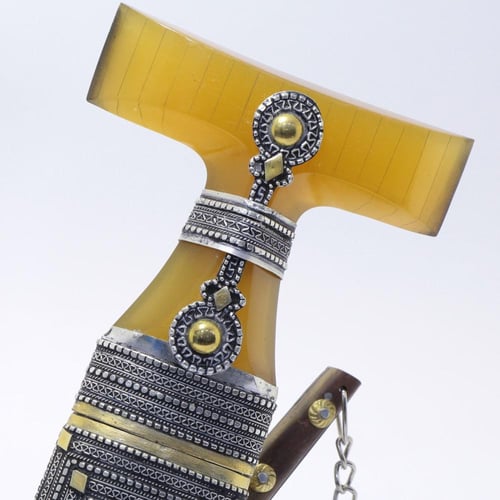 خنجر حك زراف معرق مقاس 5 معدن مطلي فضة