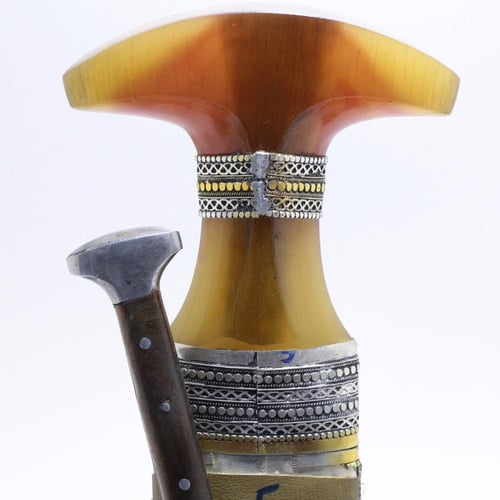 خنجر حك زراف معرق مقاس 5معدن مطلي فضة