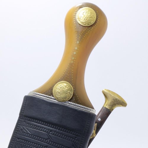 جنبية نجراني حك زراف مقاس كبير