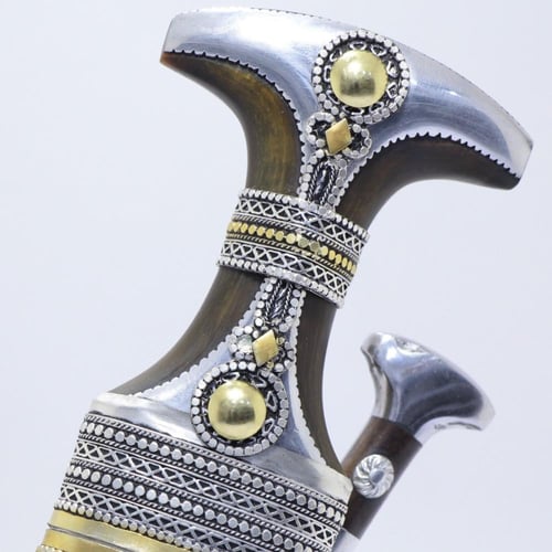 خنجر الراس قرن طبيعي سيال قصة عماني مقاس 5معدن مطل...