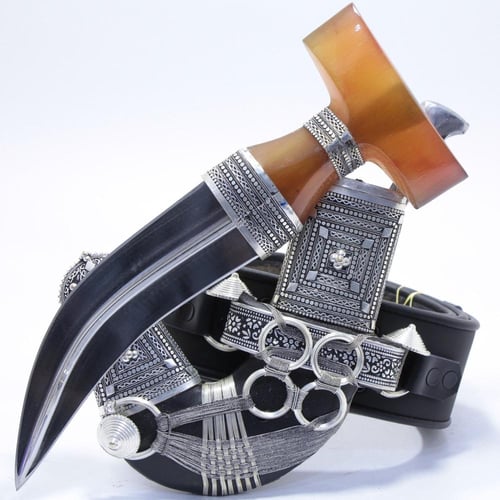 خنجر حك زراف معرق مقاس 5معدن مطلي فضة