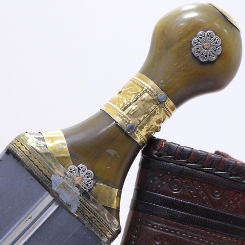 جنبيه نجرانية قرن طبيعي