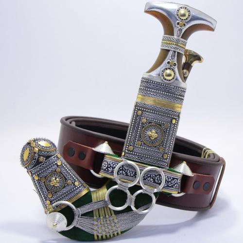 خنجر الراس وتر سيال قصة عماني مقاس 5معدن مطلي فضة