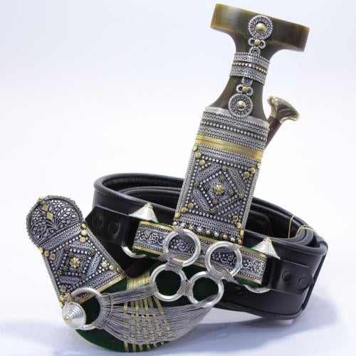 خنجر مقاس5 صب معدن مطلي فضة الراس قرن طبيعي