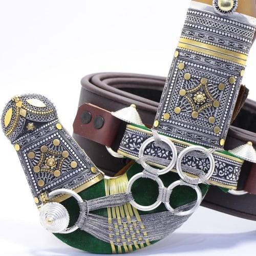 خنجر حك زراف معرق مقاس 5معدن مطلي فضة