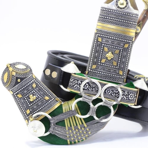 خنجر الراس وتر سيال قصة عماني مقاس 5معدن مطلي فضة