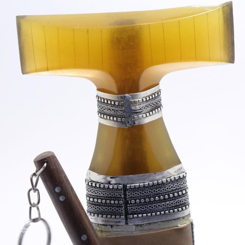 خنجر حك زراف معرق مقاس 5 معدن مطلي فضة