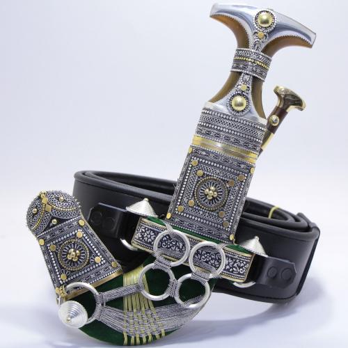 خنجر الراس وتر سيال قصة عماني مقاس 5معدن مطلي فضة