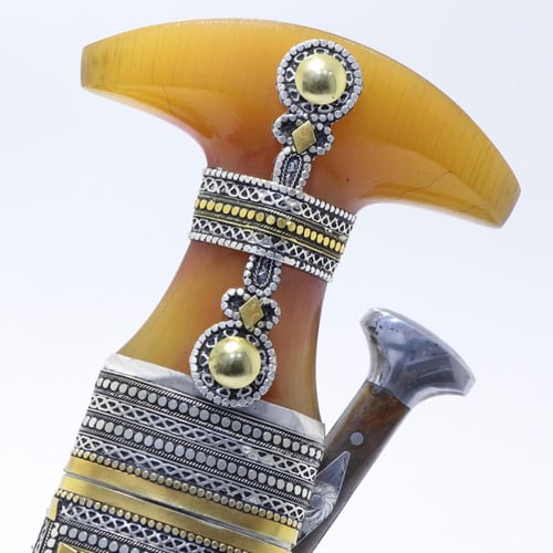 خنجر حك زراف معرق مقاس 5معدن مطلي فضة