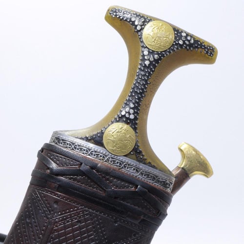 جنبية صنعاني حك زراف