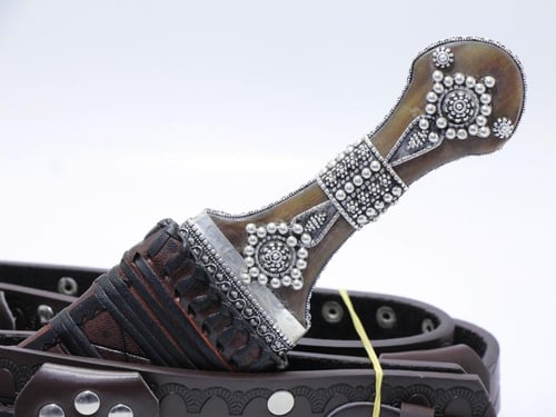 جوفية فضة صافي قرن طبيعي