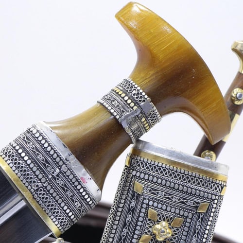 خنجر الراس وتر سيال قصة عماني مقاس 5معدن مطلي فضة