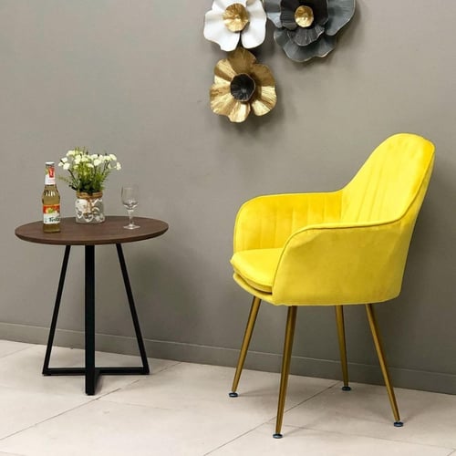 كرسي قماش اصفر ارجل حديد ذهبي