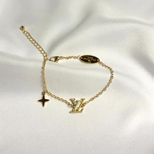 اسوارة لويس فيتون مع فصوص - شامل الملحقات