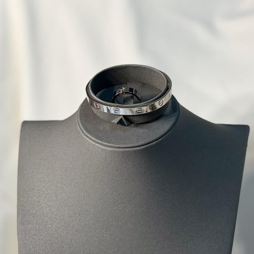 اسوارة كارتير Love - شامل الملحقات