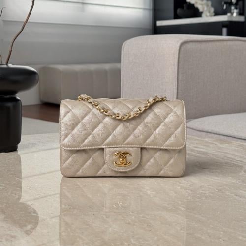 Burgundy Quilted Caviar medium Classic Double Flap...