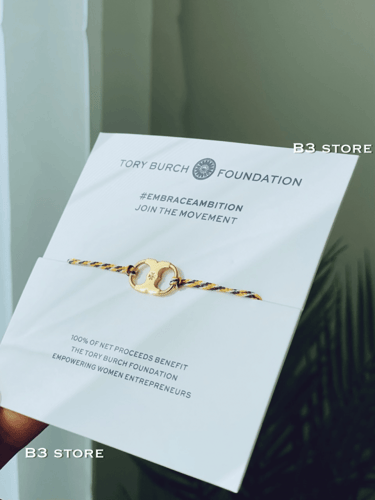 تسليم فوري Tory Burch Bracelet / Cream Gold