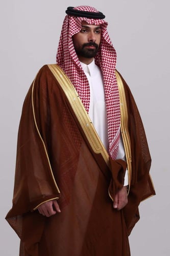 بشت ملكي اشقر