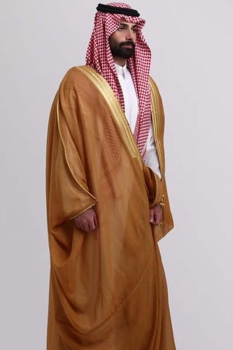 بشت ملكي زعفراني