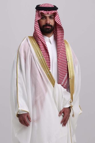 بشت ملكي ابيض