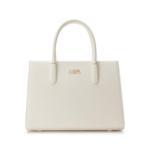 شنطة نسائية لون ابيض