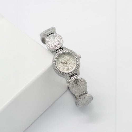 ساعه نسائيه موديل هلل فضي ميناء فضي