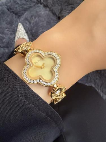 ساعة نسائية فان كليف العصرية ذهبي ميناء ذهبي