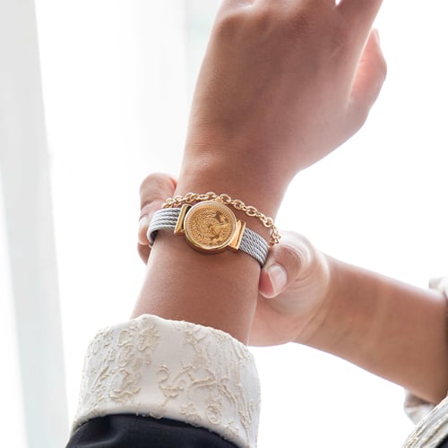 ساعه نسائيه موديل شاريول هلل لونين ميناء ذهبي