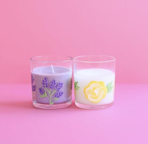 شموع برسم يدوي