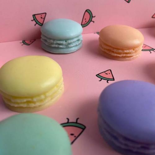 شمع الماكرون