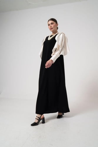 فستان اسود كريب