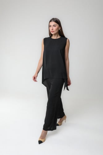 طقم بنطلون وبلوزة